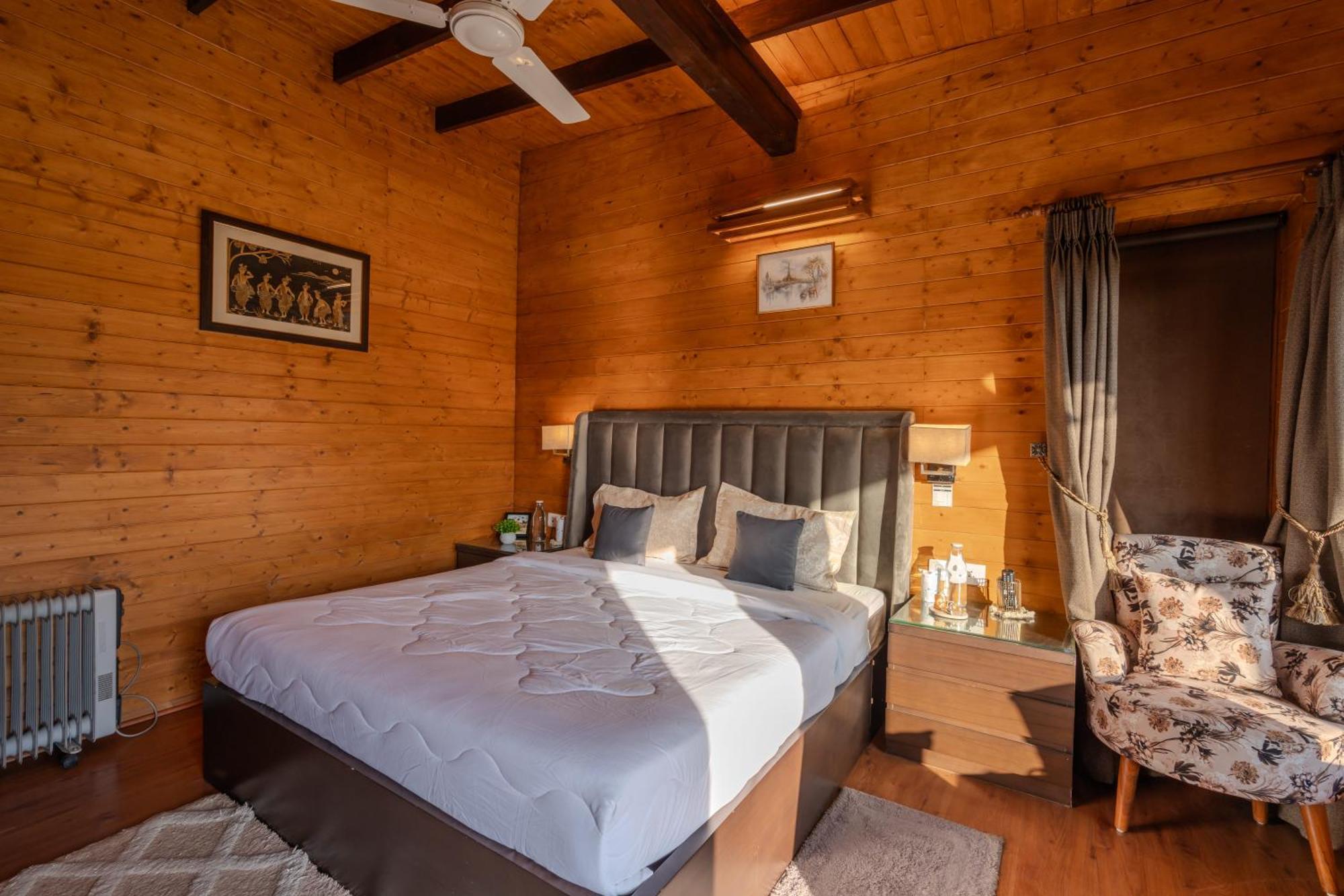 דהראדון Saffronstays Timber Crest מראה חיצוני תמונה